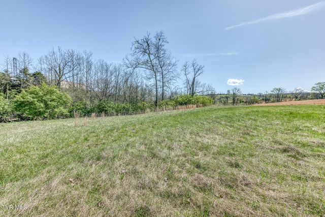 191 White Top Road, Bluff City, TN 37618