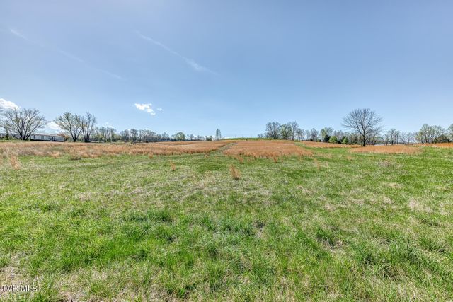 191 White Top Road, Bluff City, TN 37618