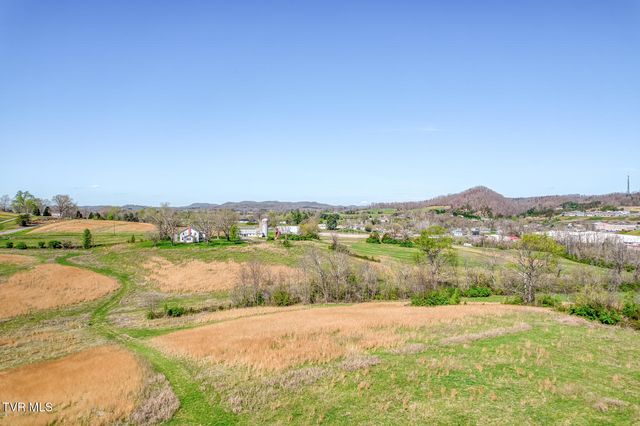 191 White Top Road, Bluff City, TN 37618