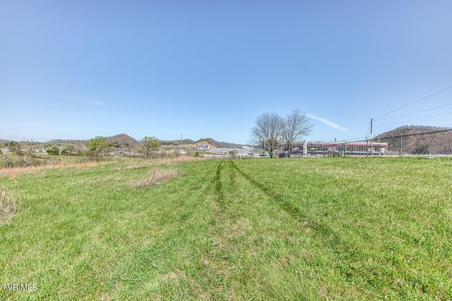 191 White Top Road, Bluff City, TN 37618