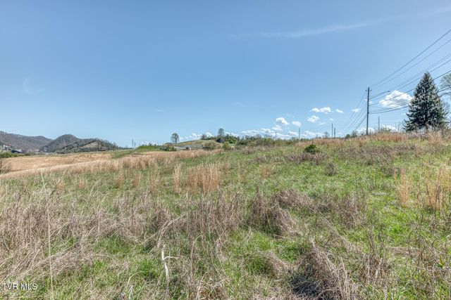191 White Top Road, Bluff City, TN 37618