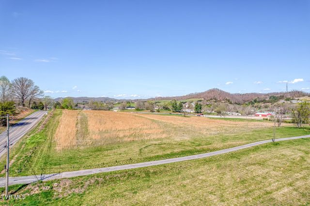 191 White Top Road, Bluff City, TN 37618