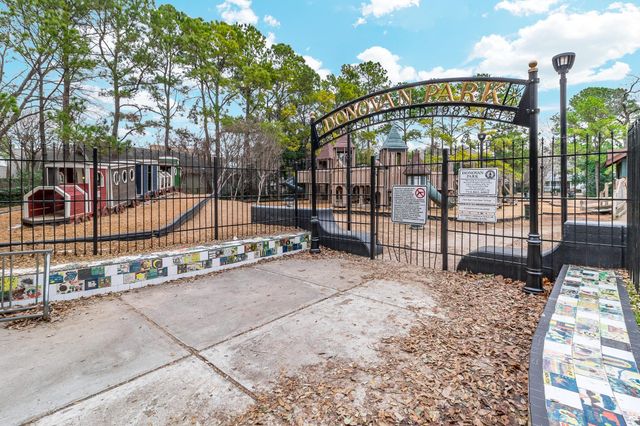 953 Yale Street 1, Houston, TX 77008