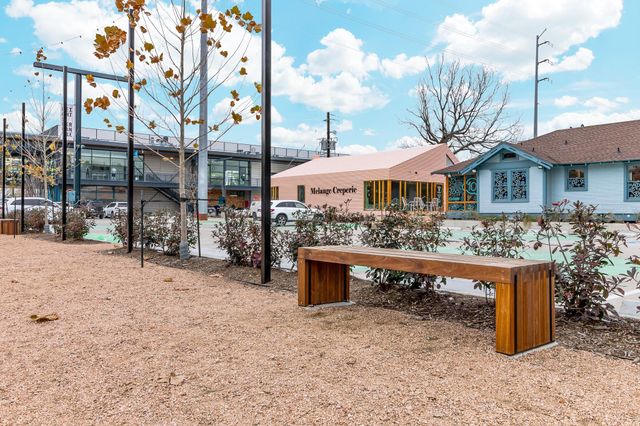 953 Yale Street 1, Houston, TX 77008