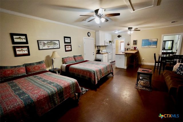 89 A-B Bayview Street, Port O'connor, TX 77982