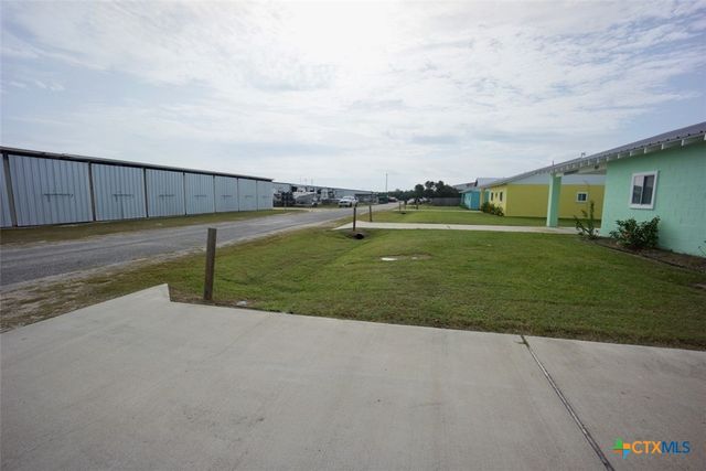 89 A-B Bayview Street, Port O'connor, TX 77982