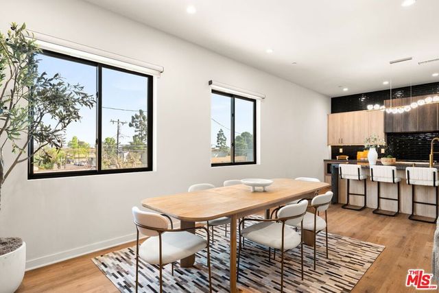 752 W 19th Street B, Costa Mesa, CA 92627