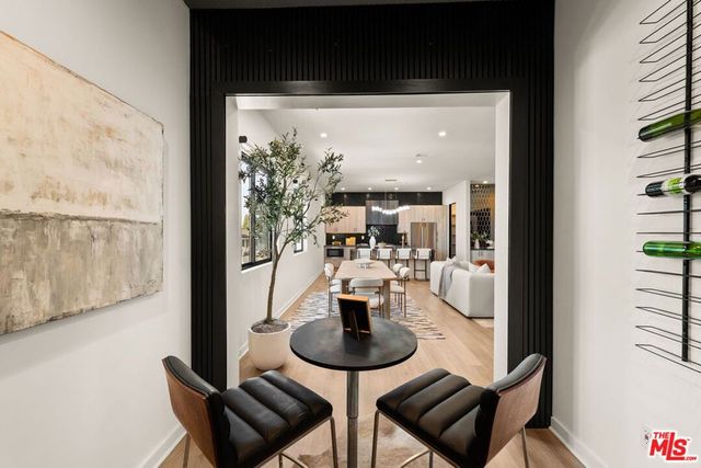 752 W 19th Street B, Costa Mesa, CA 92627