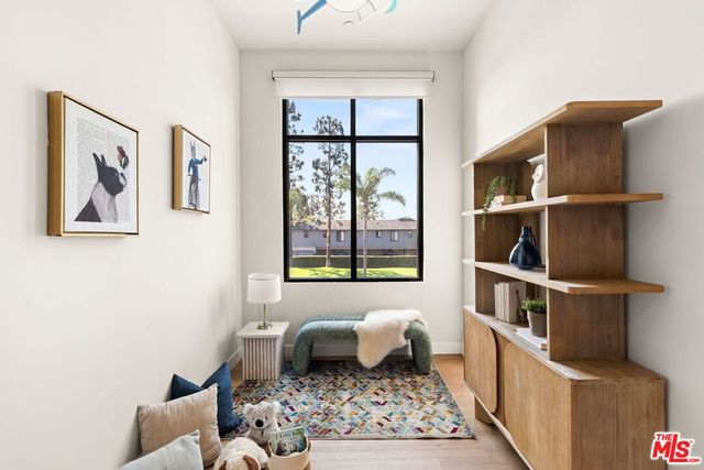 752 W 19th Street B, Costa Mesa, CA 92627