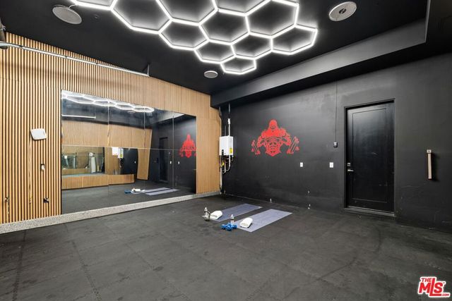 752 W 19th Street B, Costa Mesa, CA 92627