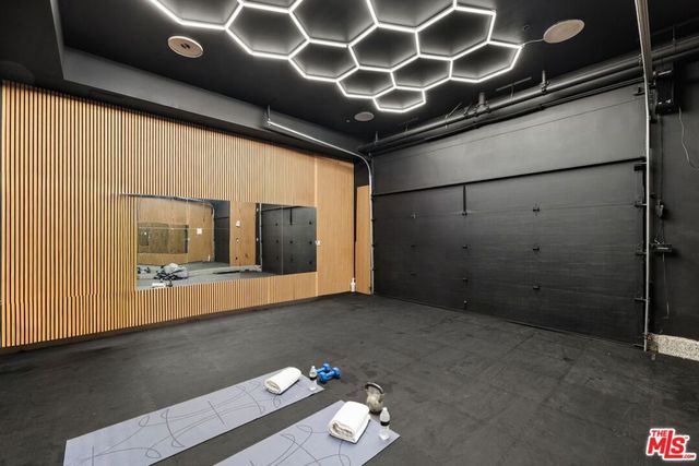 752 W 19th Street B, Costa Mesa, CA 92627