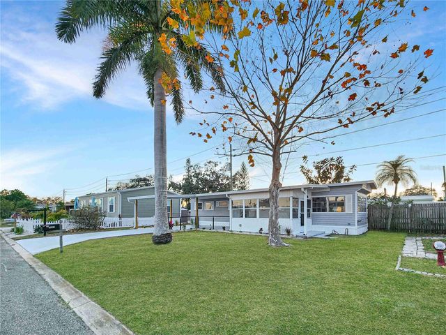 5022 9TH STREET W, Bradenton, FL 34207