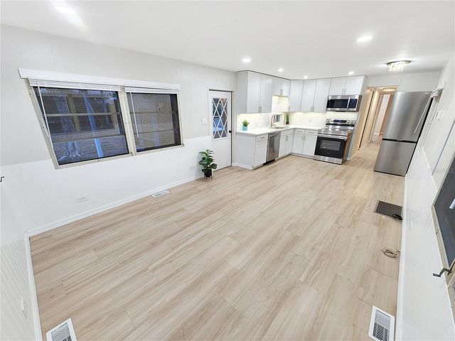 5022 9TH STREET W, Bradenton, FL 34207