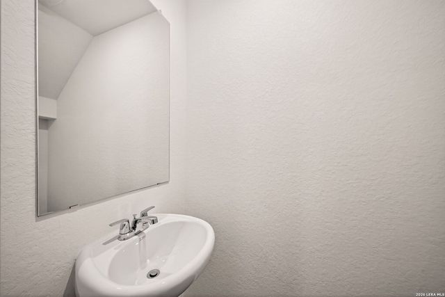 1616 House Finch Dr, San Antonio, TX 78253