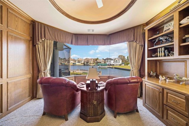 12336 White Oak Point, Conroe, TX 77304