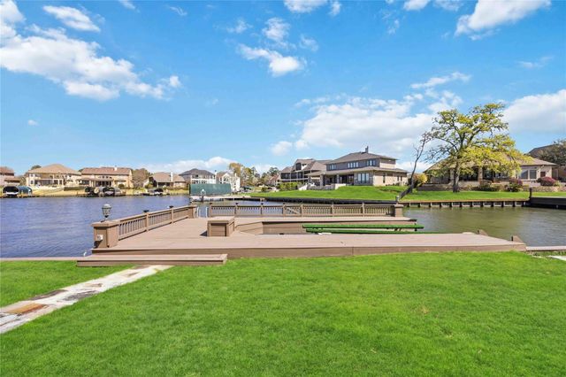 12336 White Oak Point, Conroe, TX 77304