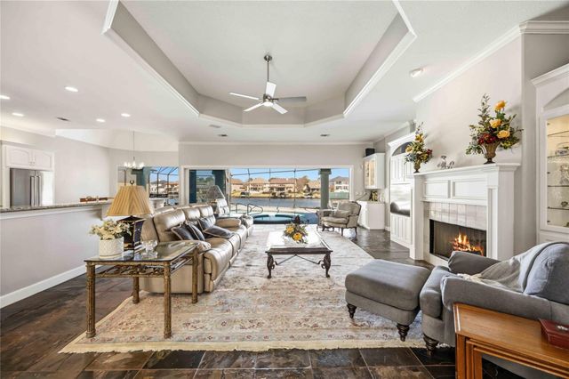 12336 White Oak Point, Conroe, TX 77304