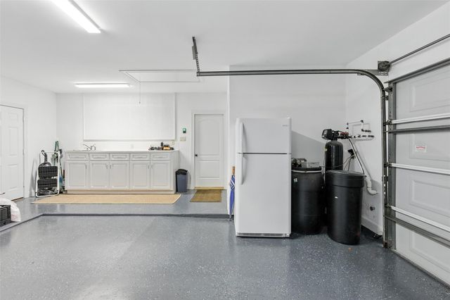 12336 White Oak Point, Conroe, TX 77304