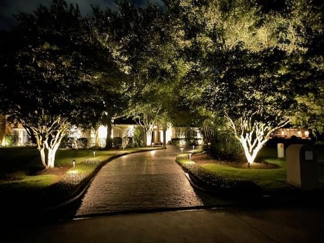 12336 White Oak Point, Conroe, TX 77304