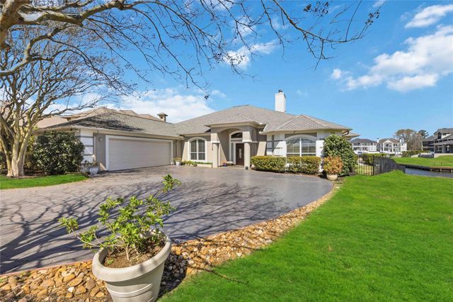 12336 White Oak Point, Conroe, TX 77304