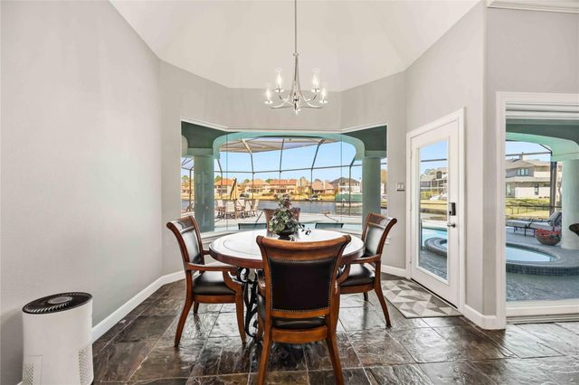 12336 White Oak Point, Conroe, TX 77304