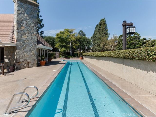 2615 Plaza Del Amo 606, Torrance, CA 90503