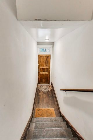 2955 N Gresham Avenue, Chicago, IL 60618