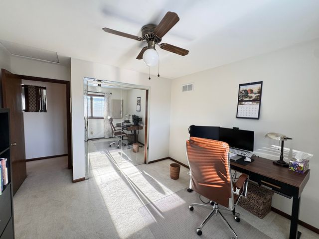 1148 Tamarack Place, Munster, IN 46321