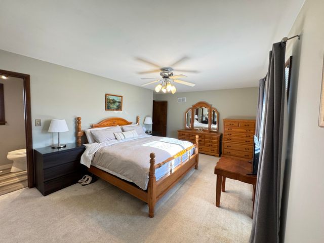 1148 Tamarack Place, Munster, IN 46321