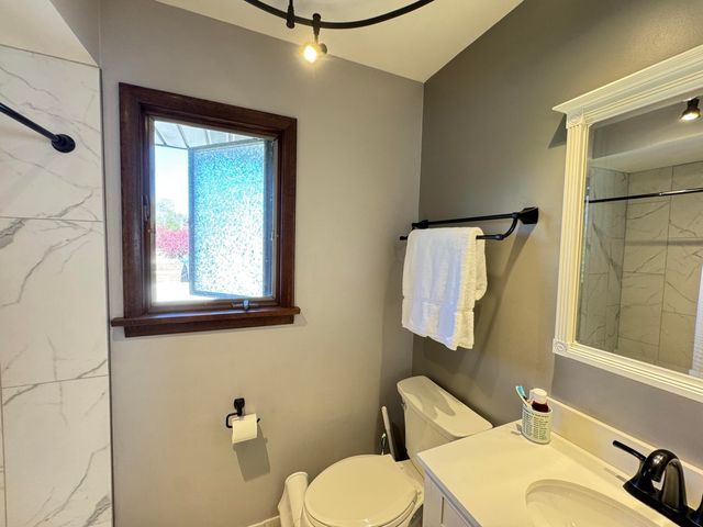 1148 Tamarack Place, Munster, IN 46321