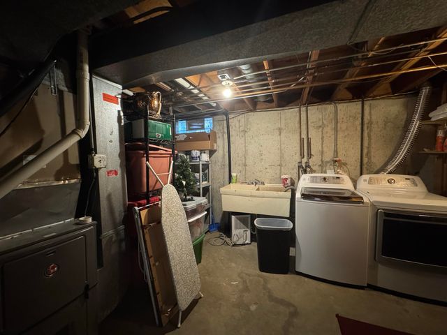 1148 Tamarack Place, Munster, IN 46321