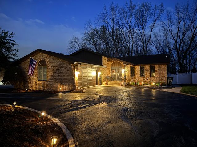 1148 Tamarack Place, Munster, IN 46321