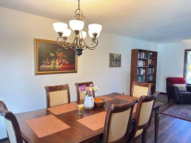 1148 Tamarack Place, Munster, IN 46321