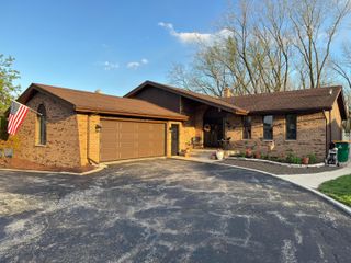 1148 Tamarack Place, Munster, IN 46321