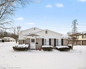 38073 Sherwood Street, Westland, MI 48185