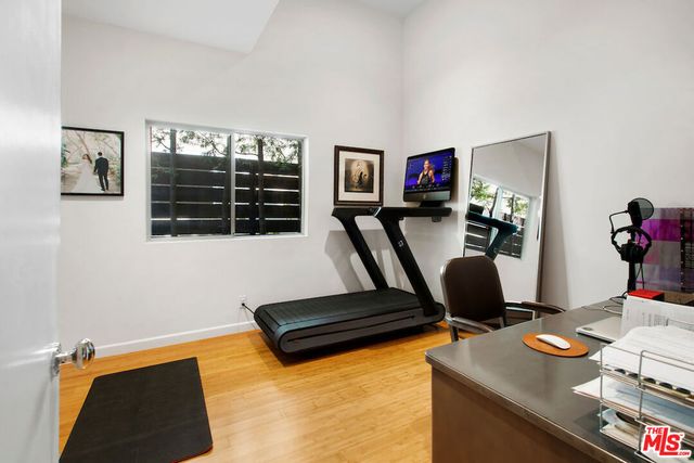 639 Vernon Avenue, Venice, CA 90291