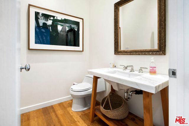 639 Vernon Avenue, Venice, CA 90291