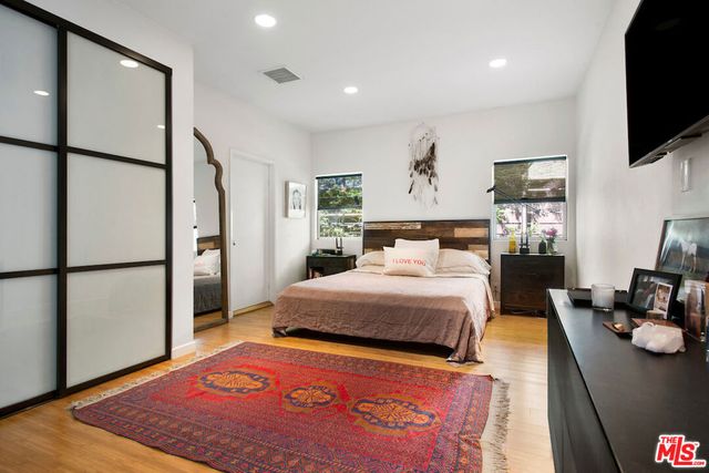 639 Vernon Avenue, Venice, CA 90291