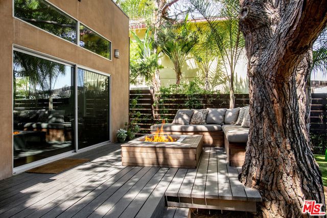 639 Vernon Avenue, Venice, CA 90291