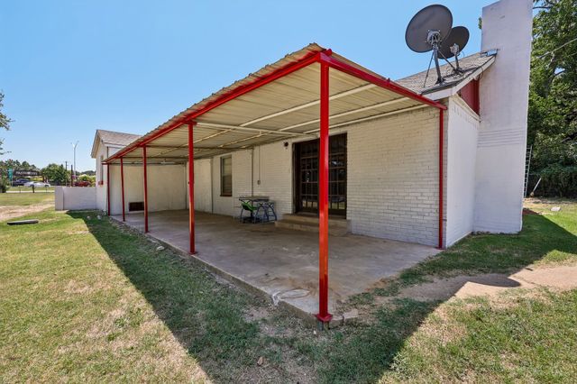 2450 S Burleson Boulevard, Burleson, TX 76028