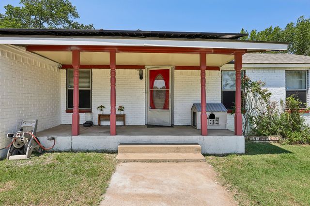 2450 S Burleson Boulevard, Burleson, TX 76028