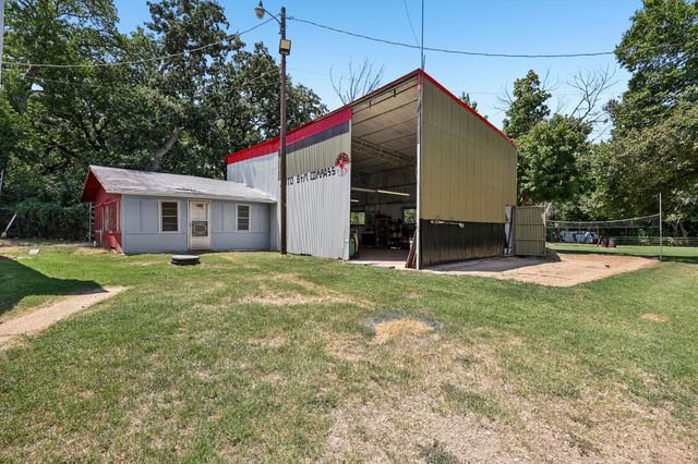 2450 S Burleson Boulevard, Burleson, TX 76028
