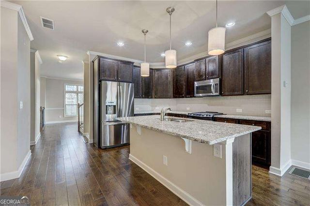 2261 Lavista Square NE, Atlanta, GA 30324