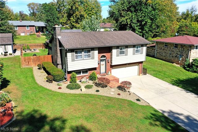 1700 Rockwood Drive, Youngstown, OH 44505