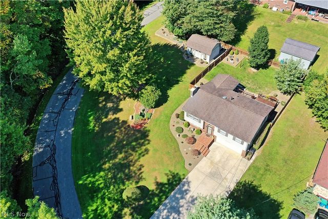 1700 Rockwood Drive, Youngstown, OH 44505