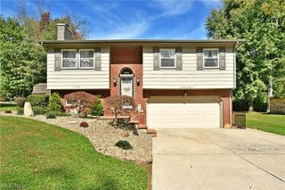 1700 Rockwood Drive, Youngstown, OH 44505