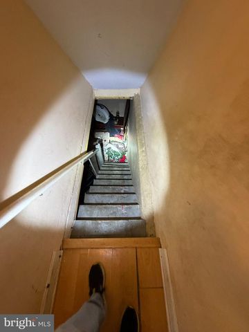 244 CAMBRIDGE, Clifton Heights, PA 19018