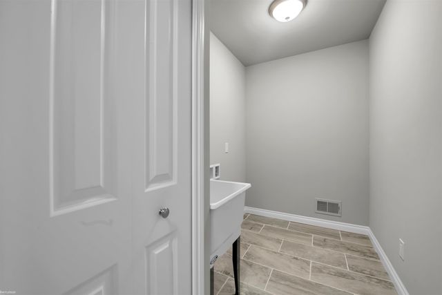 48382 Applegrove Lane, Chesterfield Twp, MI 48051
