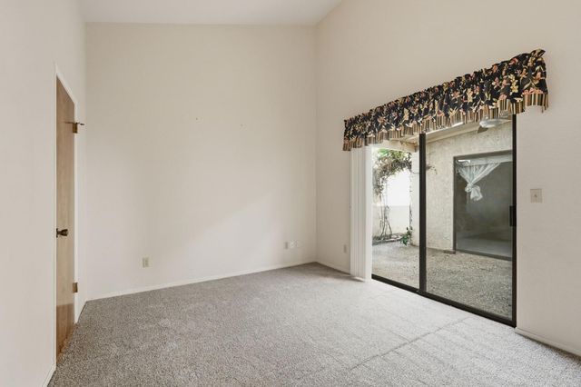 1005 Westmont Ct, Modesto, CA 95356