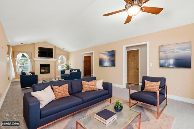1005 Westmont Ct, Modesto, CA 95356